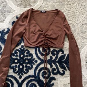 Cropped V neck long sleeve